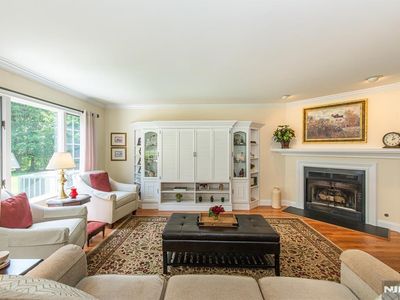 46 Village Dr #103