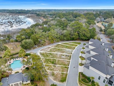 10 Grandview Ct #8