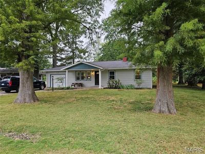 939 Country Club Rd