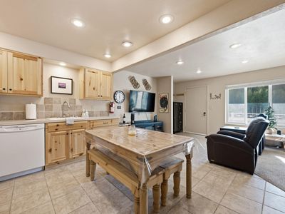 681 S State Highway 143 #2B