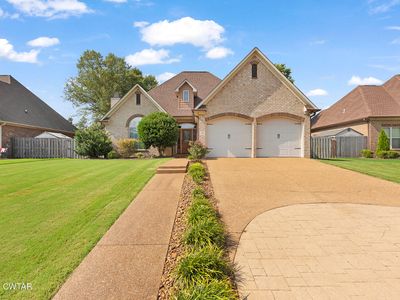 29 Brookwood Dr