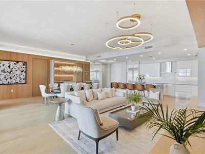 1115 Central AVE #554