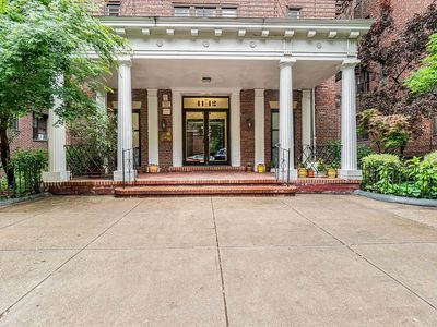 41-12 41st St APT 6J