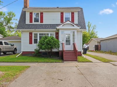 Property at 515 8th Ave S, Grand Forks, ND