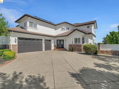 5530 Edgeview Dr