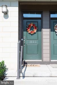 1103 Lakeview Ct CONDO 56L