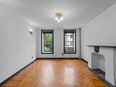 Property at 214 E 84th St APT 3A, New York, NY