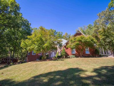 240 Luste Cosmos Rd