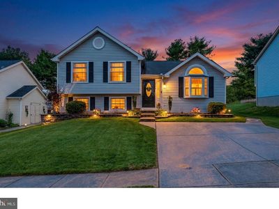 2624 Merrick Way