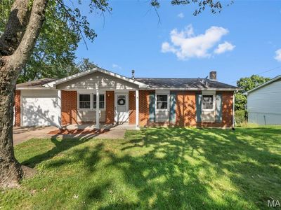 537 Crestwood Dr