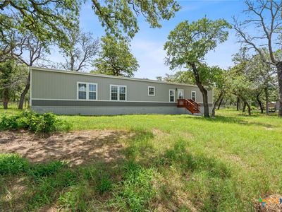 130 Leaning Oaks Cir