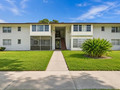 380 E Laurel Drive #5D