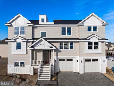 101 Clyde Ln