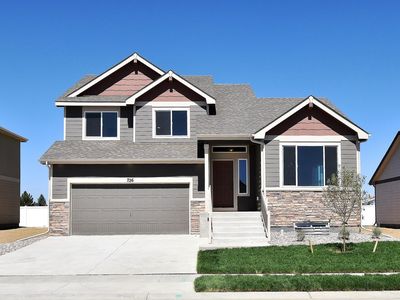 2411 Juno Ln