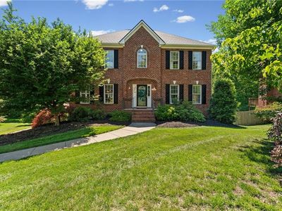 220 Lake Dale Ct
