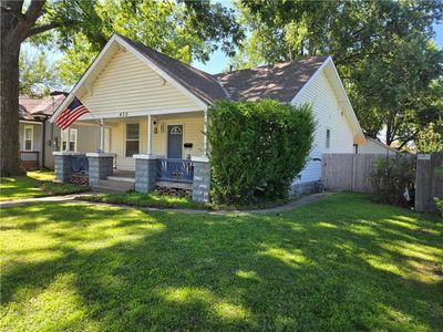 Property at 430 Walnut Ave, Osawatomie, KS