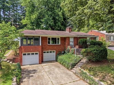1140 Lakemont Dr