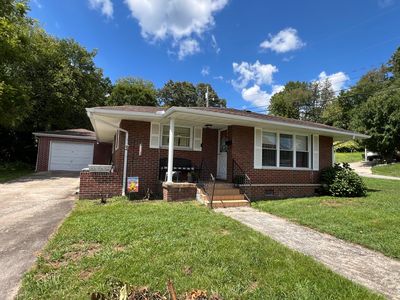 1500 Elm St