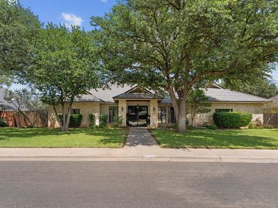 6 Preston Oaks Cir