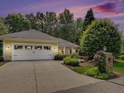 4492 Oak Arbor Dr NE