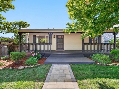 203 San Juan Ave