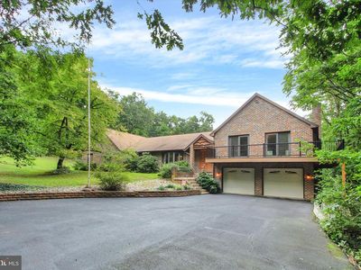 2221 Longs Gap Rd