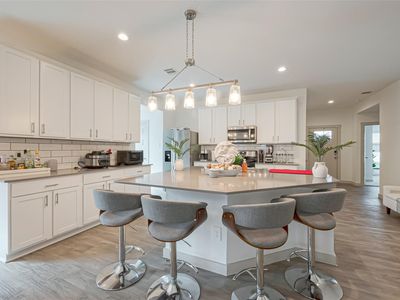 17 Desert Spring Ln