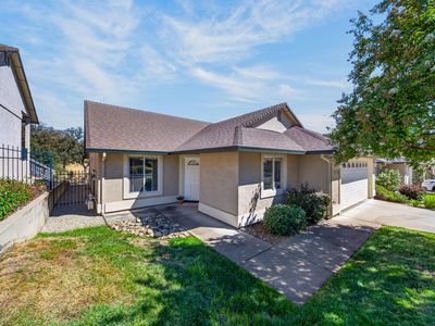813 Cherryhill Trl