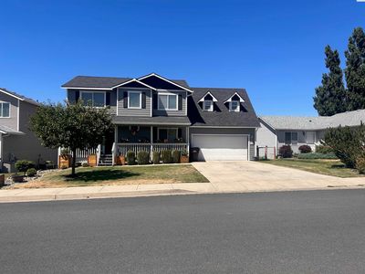 1725 NW Ventura Dr