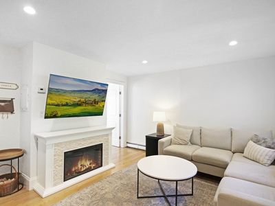 12 Salem Street Ave #2