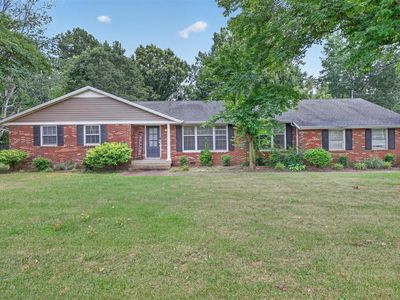 307 Austin Dr