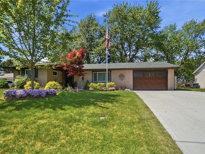 106 Sharon Dr