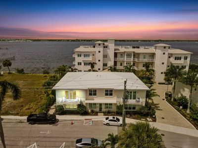 53 SE Seminole Street #A