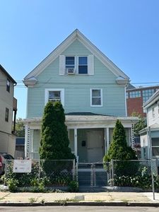 232 Pearl St