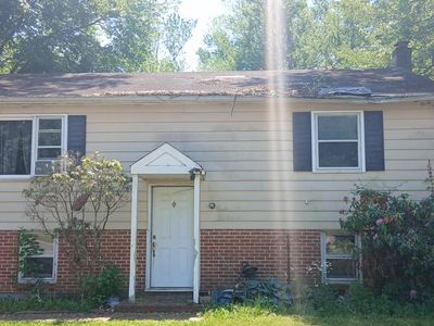 8 Barksdale Ct