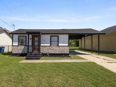 7923 S Nassau Cir
