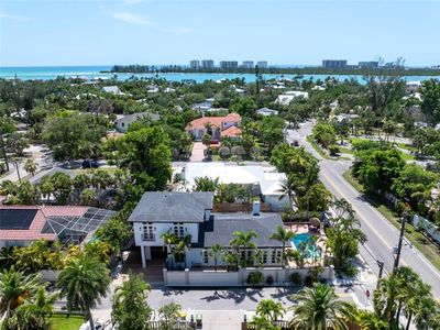 324 Siesta Dr