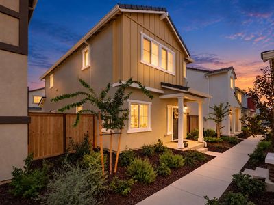 9025 Sausalito Ln