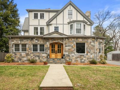 225 Walnut St