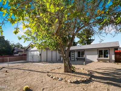 Property at 3716 W Avenue K10, Lancaster, CA