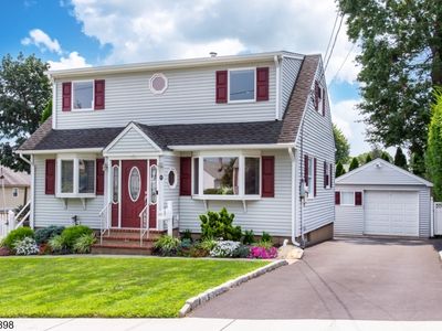 9 Clairmont Rd