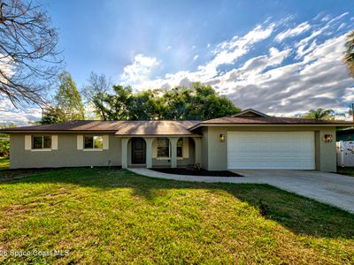 1095 Carol Ave