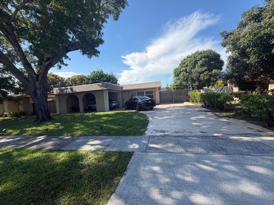 4351 NW 32nd Court