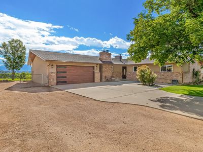 514 Riverview Dr