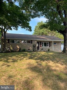 57 Greenhill Ave