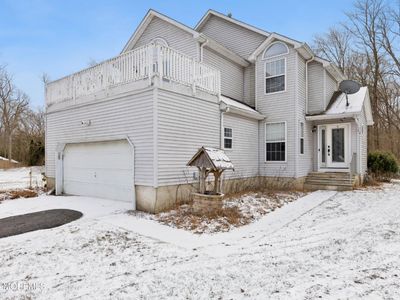 12 Crest Road