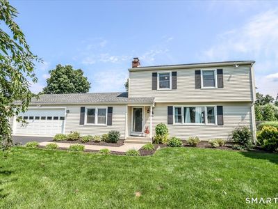 13 Far Horizons Drive