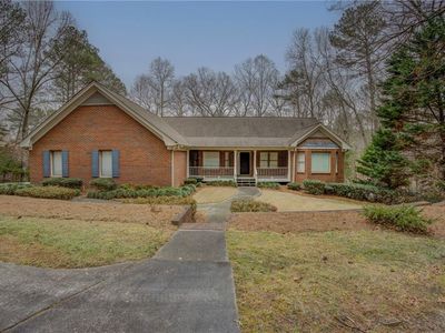 1030 Lake Haynes Dr NE