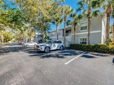 12181 Summergate Cir APT 104