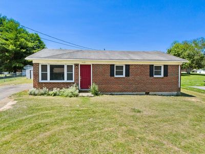 5621 Rolling Hills Dr